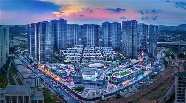 蘿崗·敏捷廣場盛大開業(yè)，超90%品牌首進長嶺街道，打造區(qū)域創(chuàng)新教育新地標